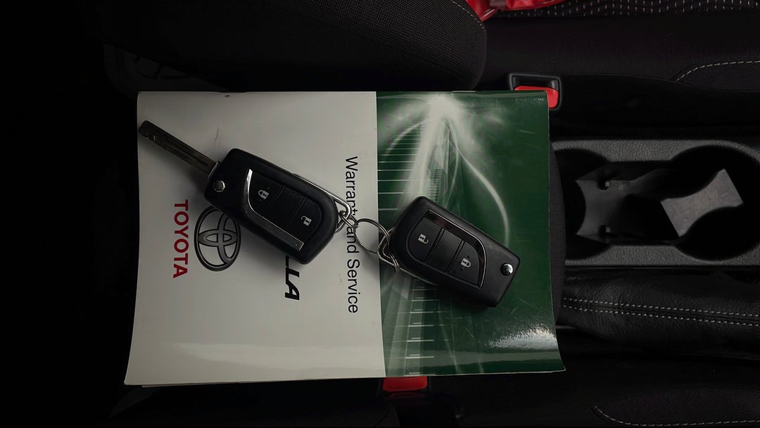 2017 Toyota Corolla Ascent, Automatic, 100589 km, Key Close-up