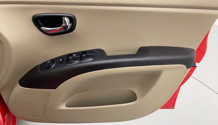 2010 Hyundai i10 SPORTZ 1.2 KAPPA2, Petrol, Manual, 40,952 km, Driver Side Door Panels Control