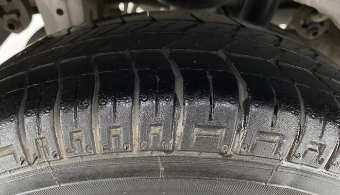 2017 Maruti Alto 800 LXI, Petrol, Manual, 79,704 km, Right Rear Tyre Tread