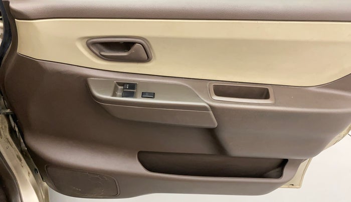 2011 Maruti Zen Estilo LXI CNG, CNG, Manual, 75,449 km, Driver Side Door Panels Control