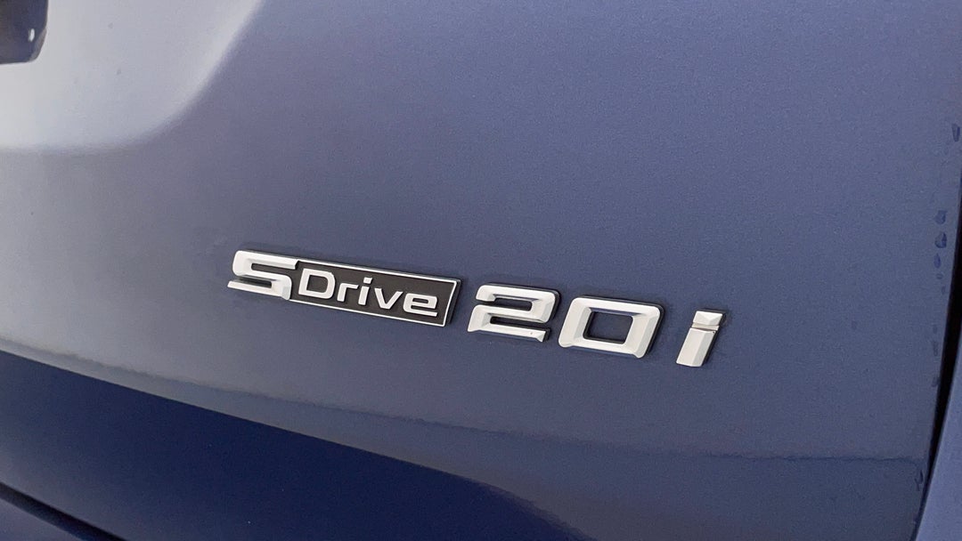 Badge (Boot Right Side)