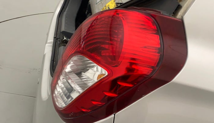 2014 Maruti Alto 800 LXI CNG, CNG, Manual, 70,342 km, Right tail light - Reverse gear light not functional