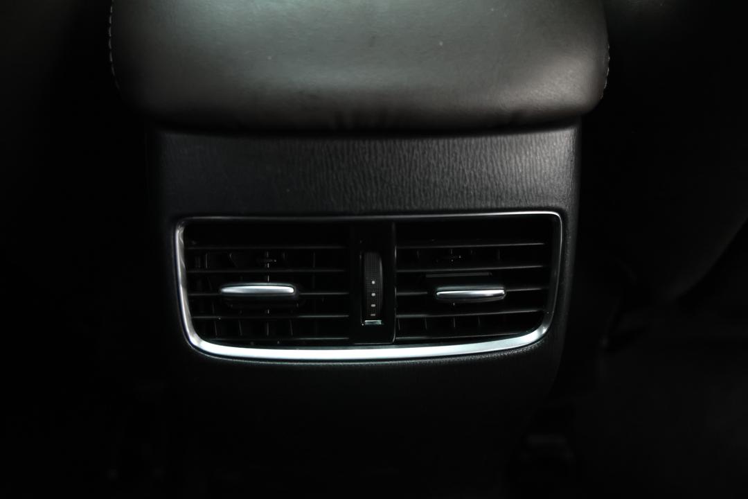 2018 Mazda 6 Atenza, Automatic, 108322 km, Rear A/C Vent