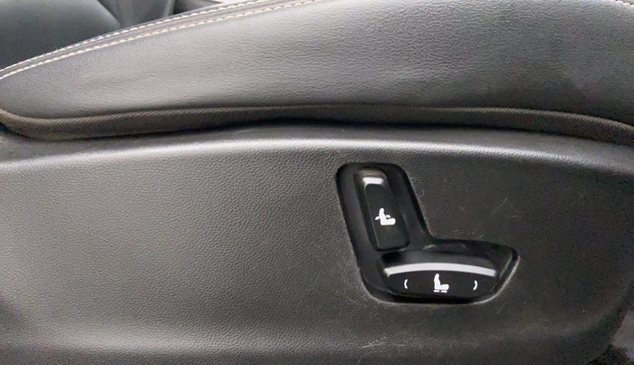 2019 MG HECTOR SHARP DCT PETROL, Petrol, Automatic, 22,967 km, Driver Side Adjustment Panel