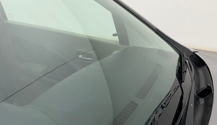 2017 Maruti Celerio VXI, Petrol, Manual, 22,107 km, Front windshield - Minor spot on windshield