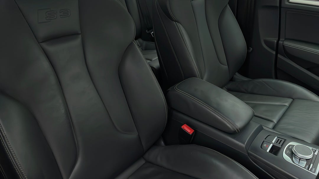 2014 Audi S3 2.0 Tfsi Quattro, Automatic, 73055 km, Right Side Front Door Cabin View