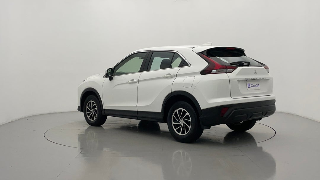 Left Back Diagonal (45- Degree) View