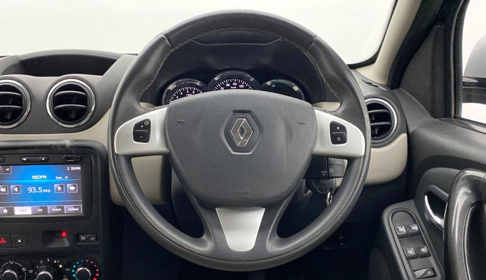 2015 Renault Duster RXZ DIESEL 110, Diesel, Manual, 41,898 km, Steering Wheel Close Up