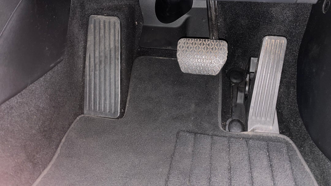 Pedals and Footmat