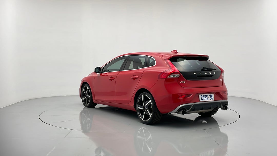 Left Back Diagonal (45- Degree) View