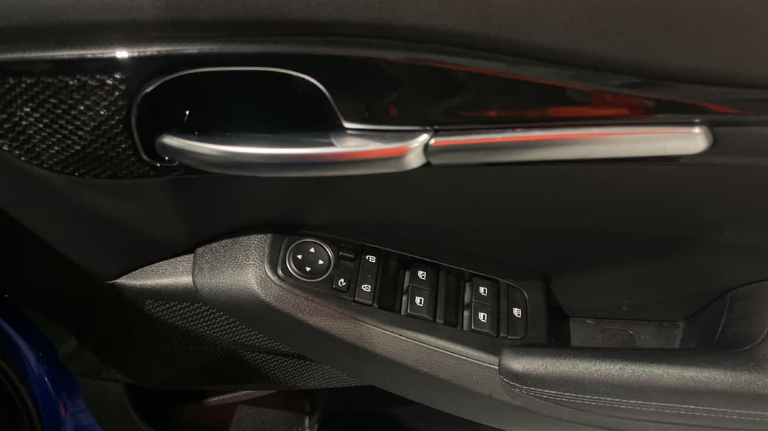 2020 Kia Seltos Sport+ (AWD), Automatic, 102205 km, Drivers Side Door Panel Controls