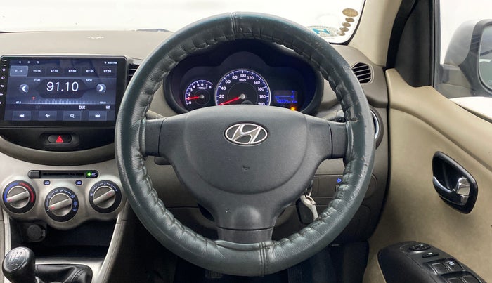 2012 Hyundai i10 MAGNA 1.2 KAPPA2, Petrol, Manual, 40,368 km, Steering Wheel Close Up