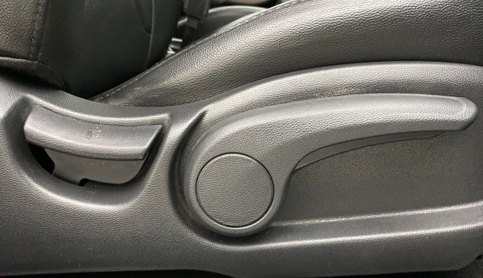 2019 Hyundai Elite i20 1.2 SPORTS PLUS VTVT, Petrol, Manual, 10,051 km, Driver Side Adjustment Panel