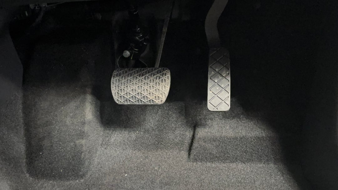 Pedals and Footmat