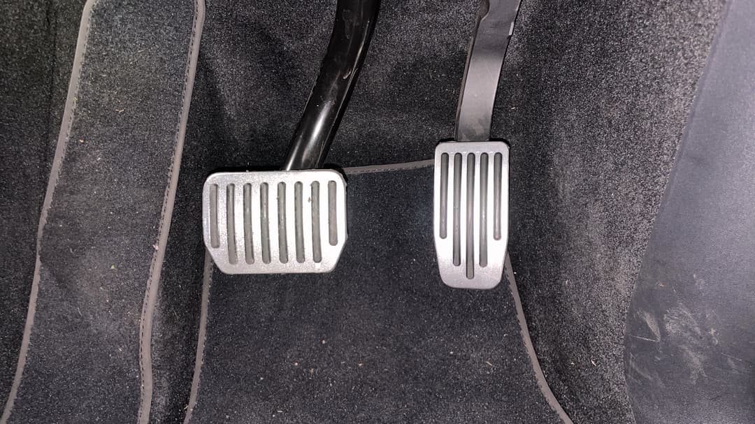 2023 Tesla Model Y Rear-wheel Drive, Automatic, 43174 km, Pedals and Footmat