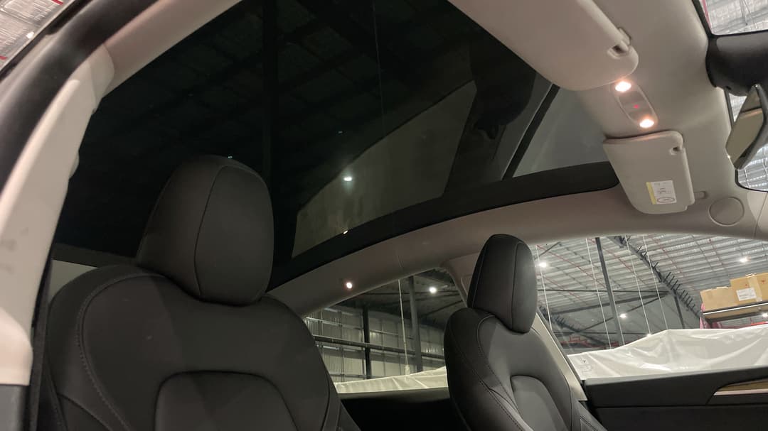 2023 Tesla Model Y Rear-wheel Drive, Automatic, 43174 km, Interior Sunroof/Moonroof