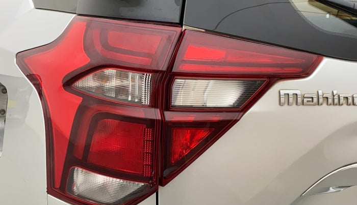 2018 Mahindra XUV500 W11 AT, Diesel, Automatic, 60,820 km, Left tail light - Minor scratches