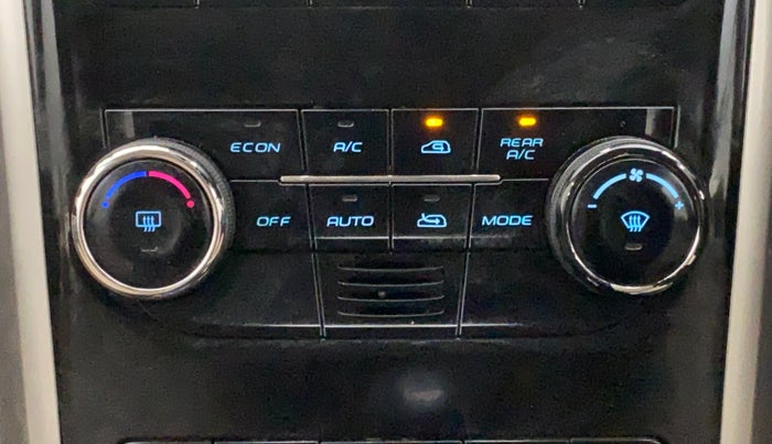 2018 Mahindra XUV500 W11 AT, Diesel, Automatic, 60,820 km, Automatic Climate Control