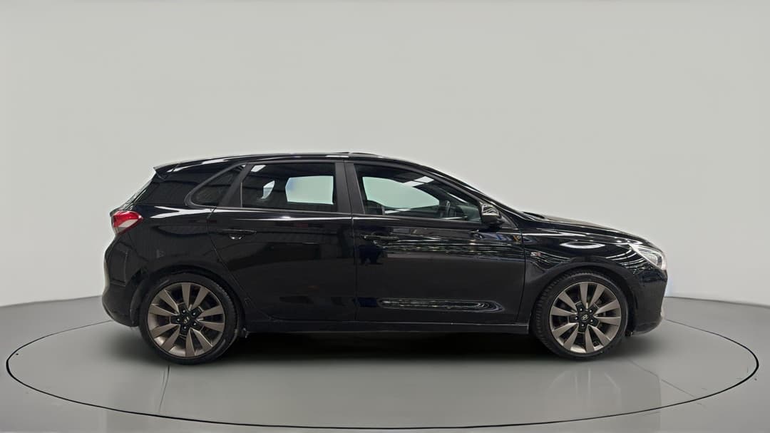 2017 Hyundai i30 Sr, Automatic, 135492 km, Right Side View