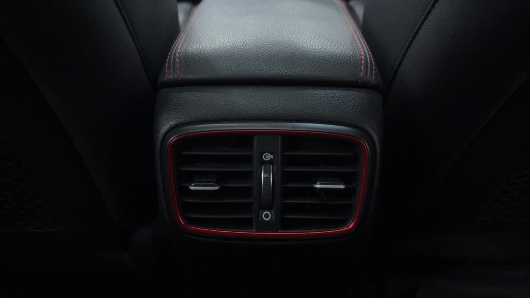 2017 Hyundai i30 Sr, Automatic, 135492 km, Rear A/C Vent
