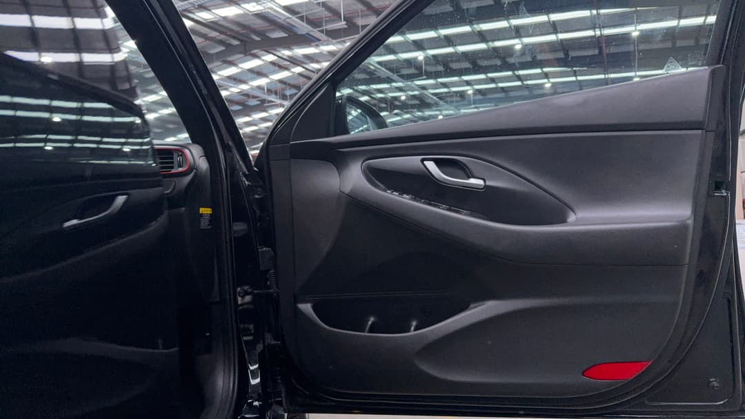 2017 Hyundai i30 Sr, Automatic, 135492 km, Speaker View