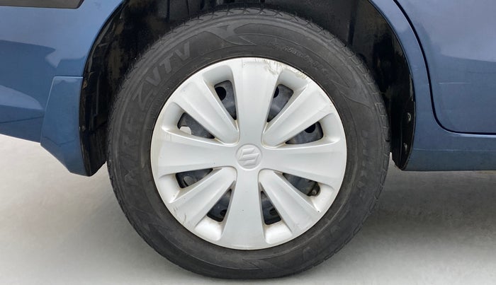 2018 Maruti Ertiga VXI CNG, CNG, Manual, 50,873 km, Right Rear Wheel