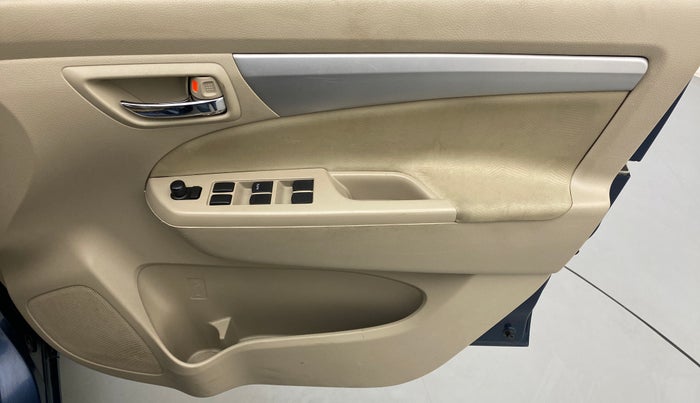 2018 Maruti Ertiga VXI CNG, CNG, Manual, 50,873 km, Driver Side Door Panels Control