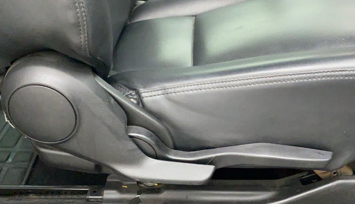 2021 Maruti Baleno ALPHA PETROL 1.2, CNG, Manual, 50,253 km, Driver Side Adjustment Panel