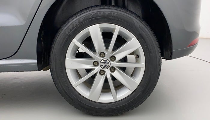 2016 Volkswagen Polo HIGHLINE1.2L, Petrol, Manual, 52,043 km, Left Rear Wheel