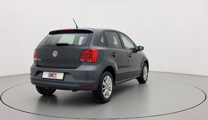 2016 Volkswagen Polo HIGHLINE1.2L, Petrol, Manual, 52,043 km, Right Back Diagonal
