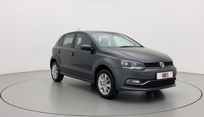 2016 Volkswagen Polo HIGHLINE1.2L, Petrol, Manual, 52,043 km, Right Front Diagonal