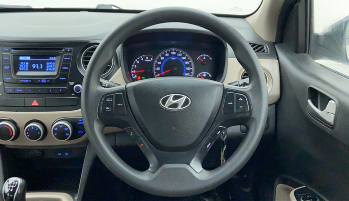 2015 Hyundai Grand i10 SPORTZ 1.1 CRDI, Diesel, Manual, 87,143 km, Steering Wheel Close Up