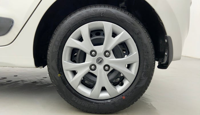 2015 Hyundai Grand i10 SPORTZ 1.1 CRDI, Diesel, Manual, 87,143 km, Left Rear Wheel