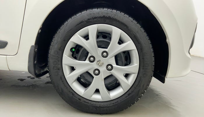 2015 Hyundai Grand i10 SPORTZ 1.1 CRDI, Diesel, Manual, 87,143 km, Right Front Wheel