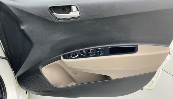 2015 Hyundai Grand i10 SPORTZ 1.1 CRDI, Diesel, Manual, 87,143 km, Driver Side Door Panels Control