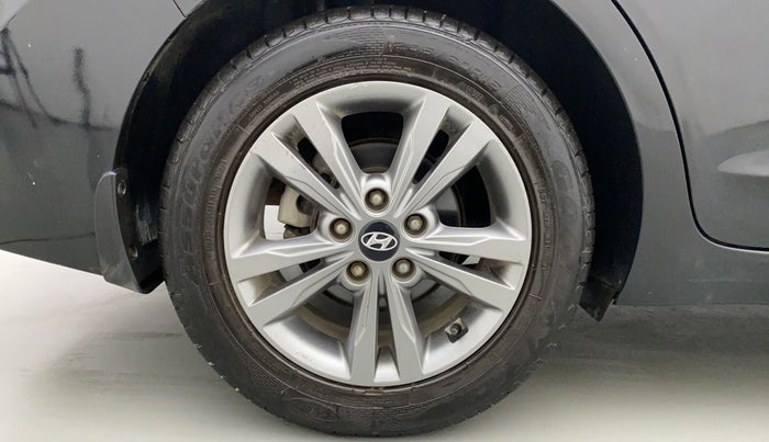 2017 Hyundai New Elantra 2.0 S MT, Petrol, Manual, 36,709 km, Right Rear Wheel