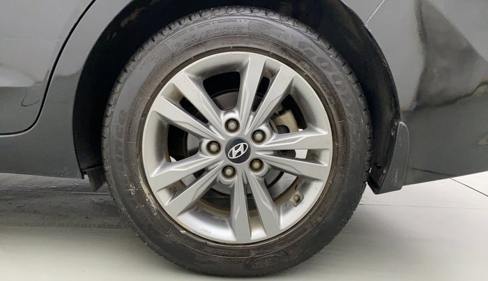 2017 Hyundai New Elantra 2.0 S MT, Petrol, Manual, 36,709 km, Left Rear Wheel