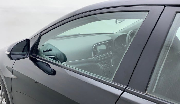 2017 Hyundai New Elantra 2.0 S MT, Petrol, Manual, 36,709 km, Front passenger door - Beading has minor damage