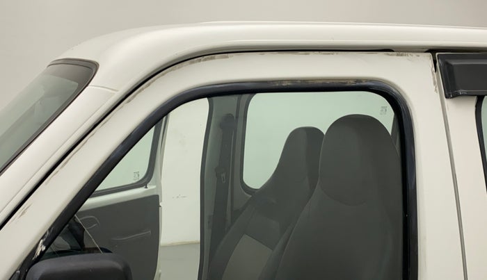 2018 Maruti Eeco 5 STR WITH A/C+HTR, Petrol, Manual, 13,179 km, Front passenger door - Door visor damaged