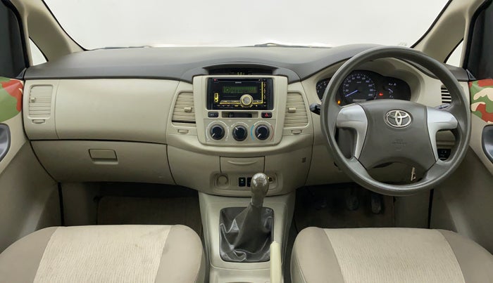 2013 Toyota Innova 2.5 GX 7 STR BS IV, Diesel, Manual, 1,13,551 km, Dashboard View