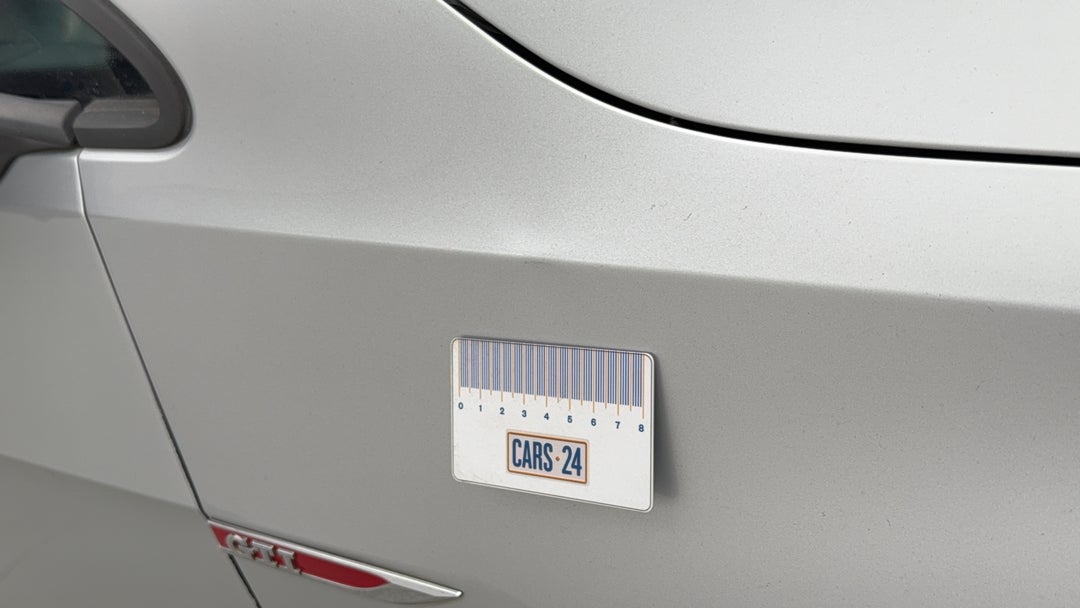 Quarter Panel Front RHS Guard Dent