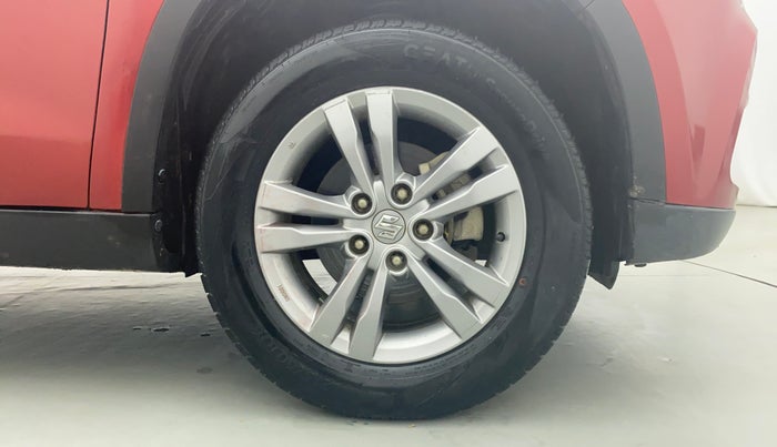 2017 Maruti Vitara Brezza ZDI PLUS DUAL TONE, Diesel, Manual, 63,973 km, Right Front Tyre