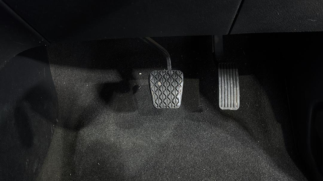 2021 LDV G10+ Barn Door, Automatic, 81218 km, Pedals and Footmat