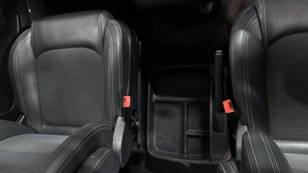 2021 LDV G10+ Barn Door, Automatic, 81218 km, Center Console