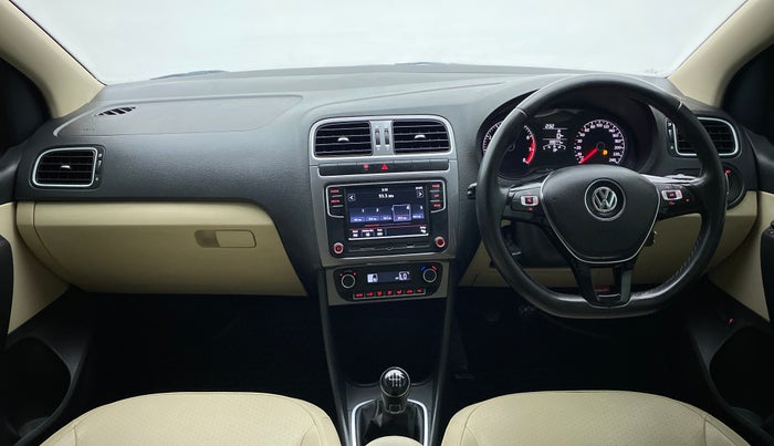 2020 Volkswagen Vento HIGHLINE PLUS 1.0 TSI MT, Petrol, Manual, 33,100 km, Dashboard
