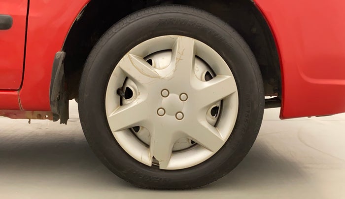 2011 Maruti Zen Estilo LXI, Petrol, Manual, 60,745 km, Right Front Wheel