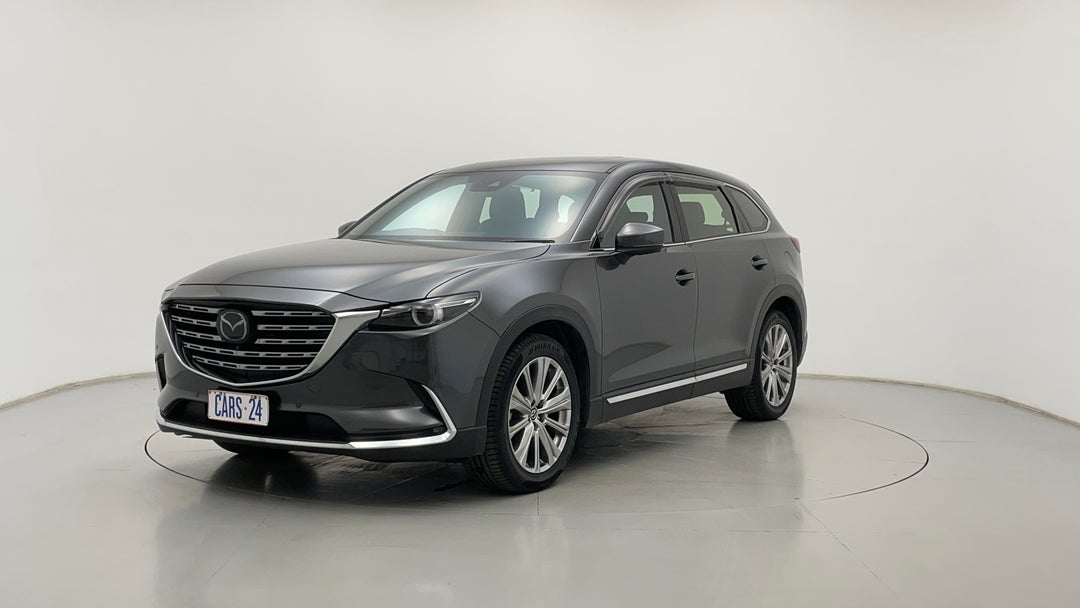 Left Front Diagonal (45- Degree) View