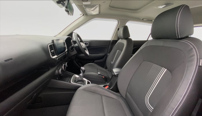 2019 Hyundai VENUE 1.0L Turbo GDI SX(O) MT, Petrol, Manual, 11,321 km, Right Side Front Door Cabin