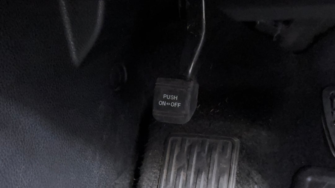 2019 Toyota Kluger Gx (4x2), Automatic, 107402 km, Handbrake