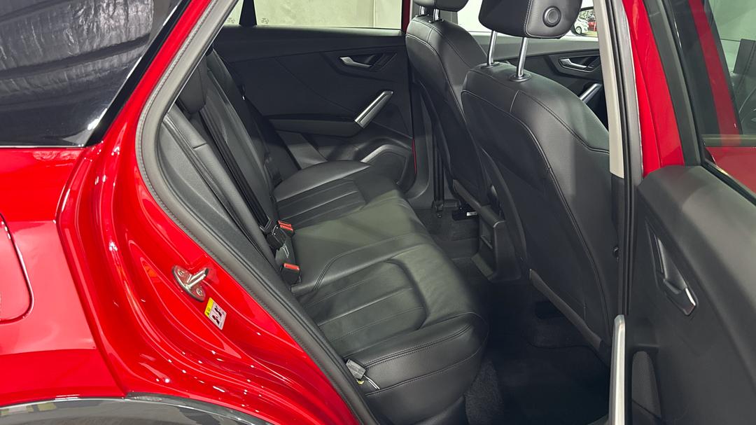 2021 Audi Q2 35 Tfsi Design (1.4 Tfsi), Automatic, 35107 km, Right Side Rear Door Cabin View